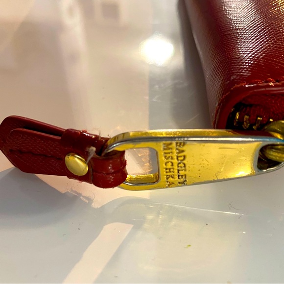 Red Badgley Mischka wallet gently used - Picture 4 of 5